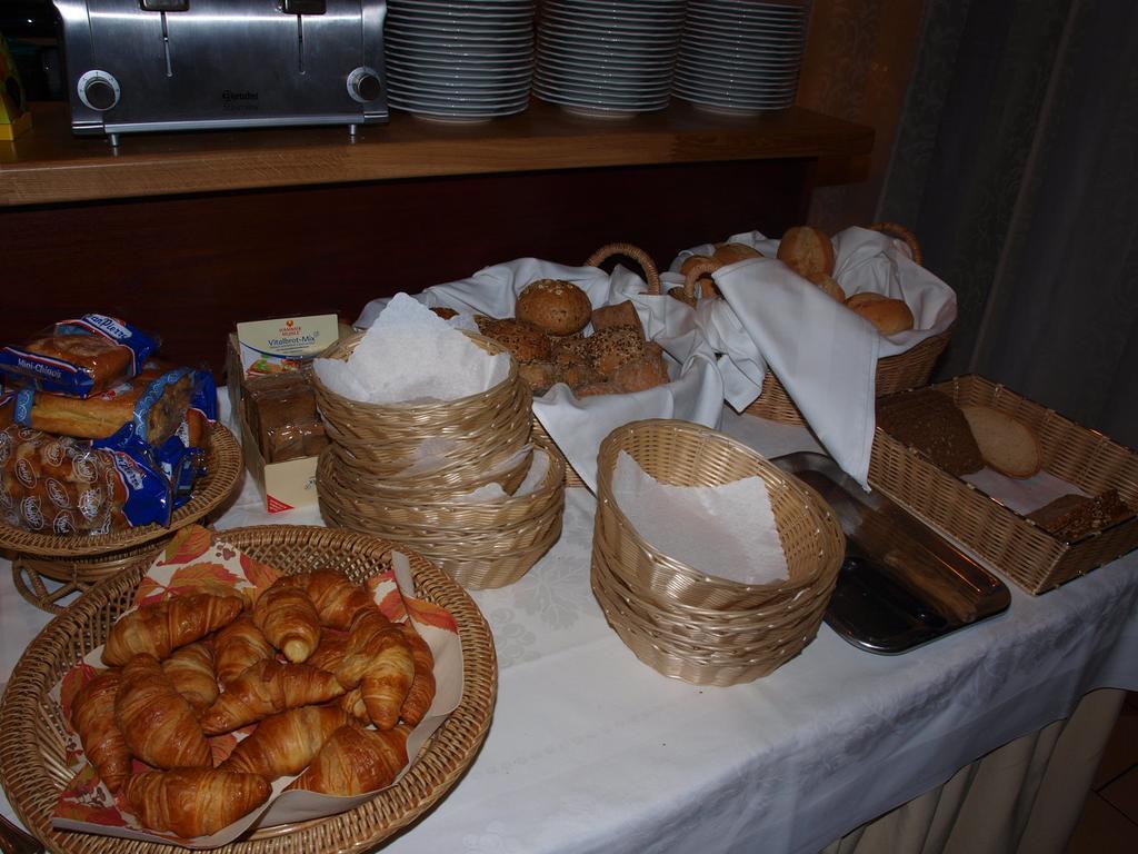 באונאטאל Landgasthaus Bonn מראה חיצוני תמונה